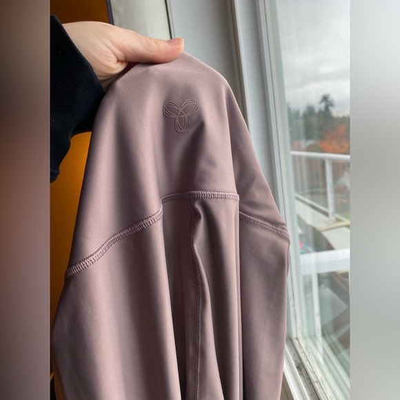 TNA Leggings size small - Picture 2 of 7